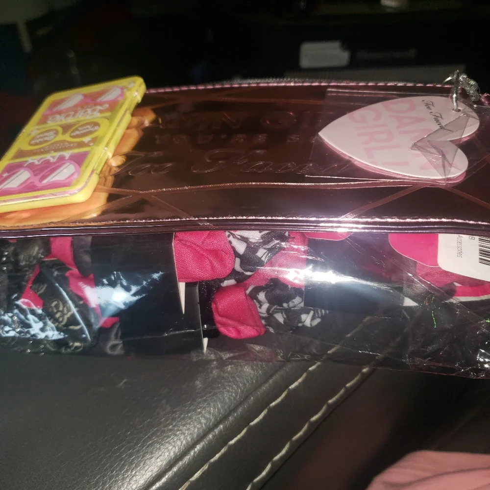 BARBIE X NYX COSMEDICS X TOO FACED COSMEDIC BAG- GIRL- YOU'RE SO TOO FACED!NIB